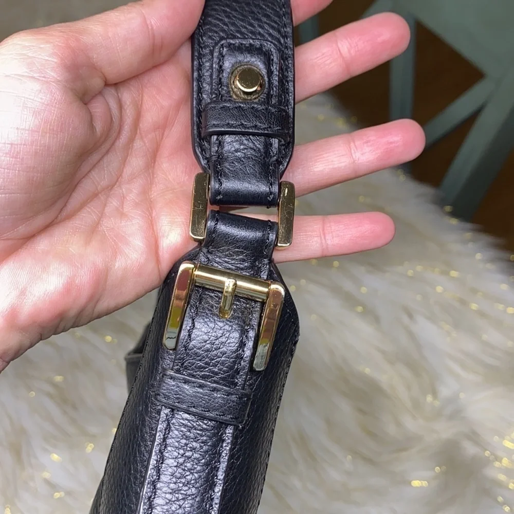 Michael Kors- Bedford Black Pebbled Shoulder Bag